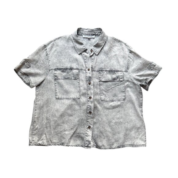 Acid Wash Denim Short Sleeve Button-Up - Picture 1 of 4